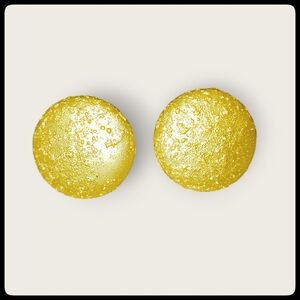 Vintage Textured Clip On Earrings